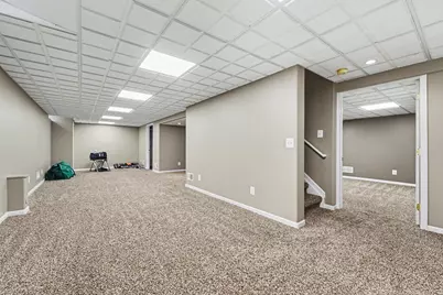 14836 Plymouth Crossing, Plymouth, MI 48170 - Photo 22