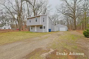 1351 Carr Rd, Muskegon, MI 49442 - Photo 2
