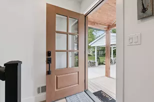 9098 Dexter-Pinckney Rd, Pinckney, MI 48169 - Photo 6