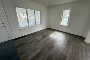 5273 Keyes Dr, Kalamazoo, MI 49004 - Photo 14