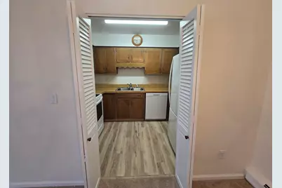 806 W Michigan Avenue #306E, Jackson, MI 49202 - Photo 6