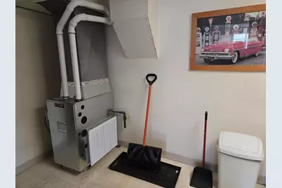 2114 E Ganson Street, Jackson, MI 49202 - Photo 6