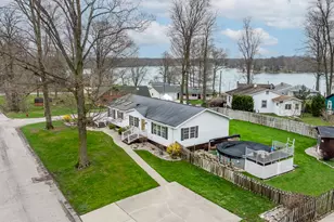 5661 Clark St, Coloma, MI 49038 - Photo 2