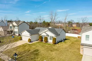 4423 Knollcrest Dr, Ann Arbor, MI 48108 - Photo 38