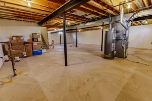 4423 Knollcrest Dr, Ann Arbor, MI 48108 - Photo 28