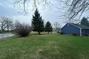 136 Diversy Dr, Brooklyn, MI 49230 - Photo 38