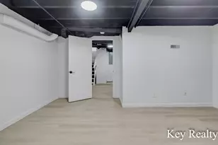 500 Sheldon Ave SE, Grand Rapids, MI 49503 - Photo 24