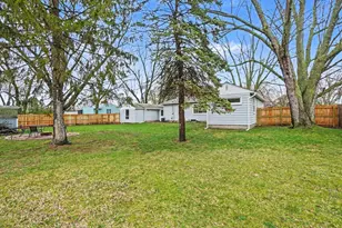 175 E 32nd St, Holland, MI 49423 - Photo 28