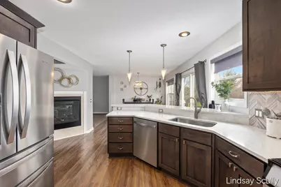 7855 Meadowood Drive, Hudsonville, MI 49426 - Photo 14