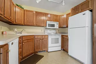 603 Broadway Ave, White Pigeon, MI 49099 - Photo 16