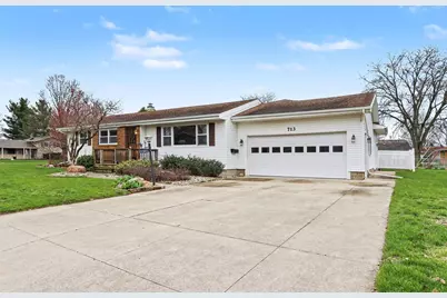 713 Wilshire Drive, Sturgis, MI 49091 - Photo 2