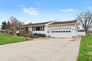 713 Wilshire Dr, Sturgis, MI 49091 - Photo 2