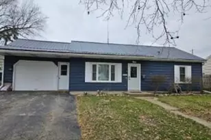 308 East Dr, Marshall, MI 49068 - Photo 1
