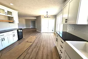51489 Willis Street, Paw Paw, MI 49079 - Photo 4