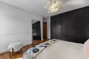 2656 Burnham Rd, Royal Oak, MI 48073 - Photo 32