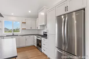 11782 Everett Ave, Allendale, MI 49401 - Photo 14