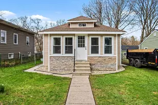 1215 Palmer Ave, Kalamazoo, MI 49001 - Photo 2