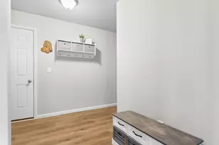 8275 W Sturtevant Ave, Richland, MI 49083 - Photo 12