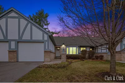 3167 Maple Villa Drive SE, Grand Rapids, MI 49508 - Photo 2