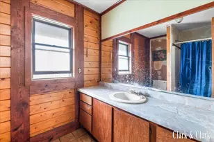 11496 SW Greenville Rd, Greenville, MI 48838 - Photo 14