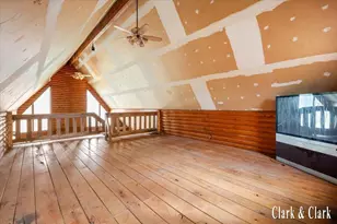 11496 SW Greenville Rd, Greenville, MI 48838 - Photo 12