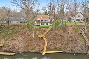 9895 Lakeview Dr, Berrien Springs, MI 49103 - Photo 1