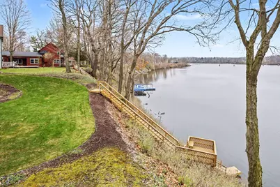 9895 Lakeview Drive, Berrien Springs, MI 49103 - Photo 36