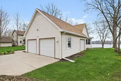 9895 Lakeview Drive, Berrien Springs, MI 49103 - Photo 2