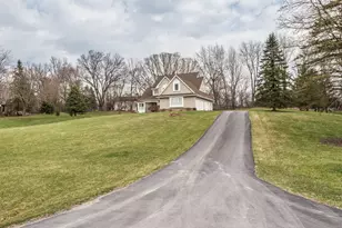 944 Marshall Ct, Dexter, MI 48130 - Photo 4
