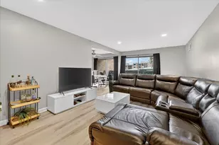 2140 Pauline Blvd, Ann Arbor, MI 48103 - Photo 8