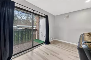 2140 Pauline Blvd, Ann Arbor, MI 48103 - Photo 10