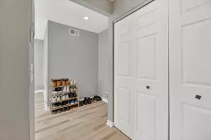 2140 Pauline Blvd, Ann Arbor, MI 48103 - Photo 6