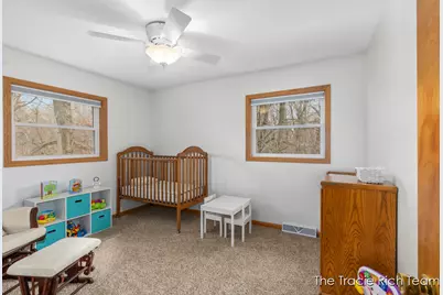 6640 Pine Island Drive NE, Comstock Park, MI 49321 - Photo 22