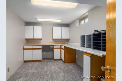 6640 Pine Island Drive NE, Comstock Park, MI 49321 - Photo 30