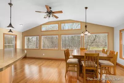 6640 Pine Island Drive NE, Comstock Park, MI 49321 - Photo 16