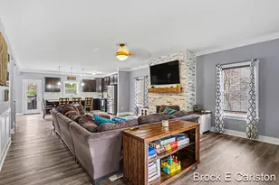 2091 Colbert Dr, Muskegon, MI 49444 - Photo 6