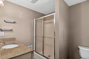 7637 Embassy Dr, Canton, MI 48187 - Photo 24