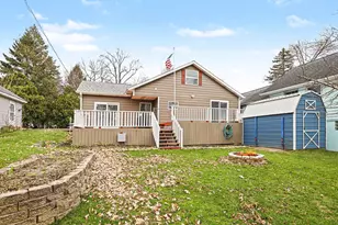 771 Beechwood Dr, Delton, MI 49046 - Photo 16