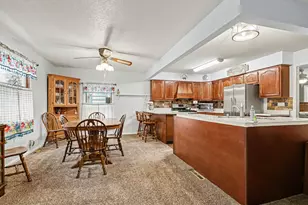 771 Beechwood Dr, Delton, MI 49046 - Photo 8