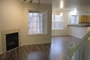 3055 Barclay Way, Ann Arbor, MI 48105 - Photo 4