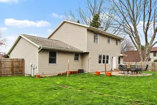 802 Sugar Maple St, Vicksburg, MI 49097 - Photo 32