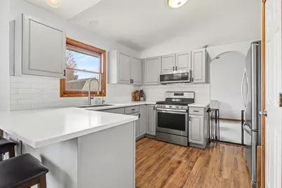 802 Sugar Maple Street, Vicksburg, MI 49097 - Photo 4