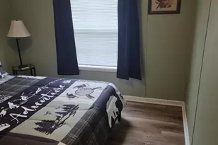 405 Beacon Ln, Roscommon, MI 48653 - Photo 2