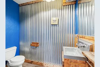 523 E Main Street, Hart, MI 49420 - Photo 10