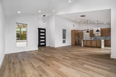 315 W High Street, Union City, MI 49094 - Photo 6