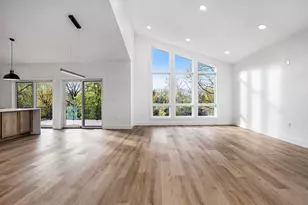 315 W High St, Union City, MI 49094 - Photo 4