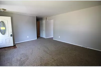 16265 Oakbrook Street, Romulus, MI 48174 - Photo 6