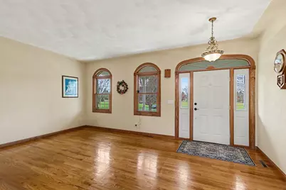 13390 8 1/2 Mile Road, Battle Creek, MI 49014 - Photo 4