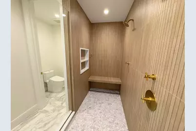 2051 Villa Road #302, Birmingham, MI 48009 - Photo 22