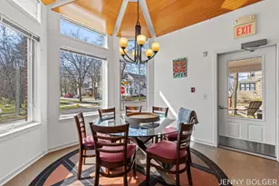 810 Livingston Ave NE, Grand Rapids, MI 49503 - Photo 46